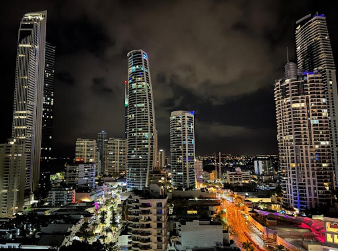 Luxury Apartment & Ocean View In Surfers Paradise Gold Coast Kültér fotó